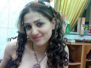 rencontre avec CAMILIA de Coly