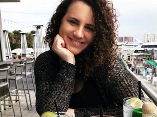 rencontre avec dorothee de Ferrières-sur-Sichon
